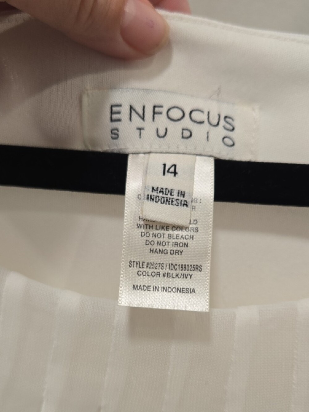 Enfocus Studio White Blouson Top with Black Textured Midi Skirt Dress - Picture 2 of 4